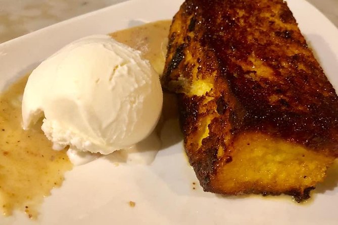 Poble-Sec Evening Tapas Tour With the Barcelona Taste - Dining Experience