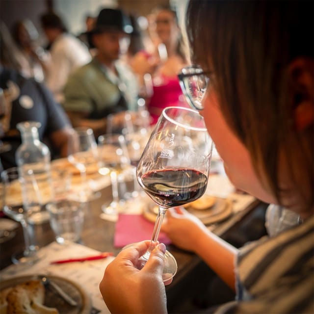 Poggio Ai Laghi: Tasting of Wines, Oils & Vinegars Classic - Key Points