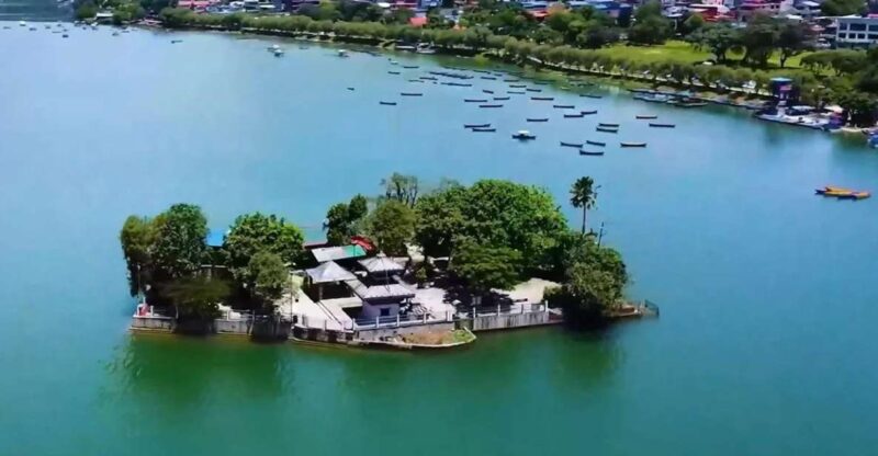 Pokhara in 5 Hours: Lake, Museum, Cave, Falls & Pagoda Hill - Exploring the International Mountain Museum