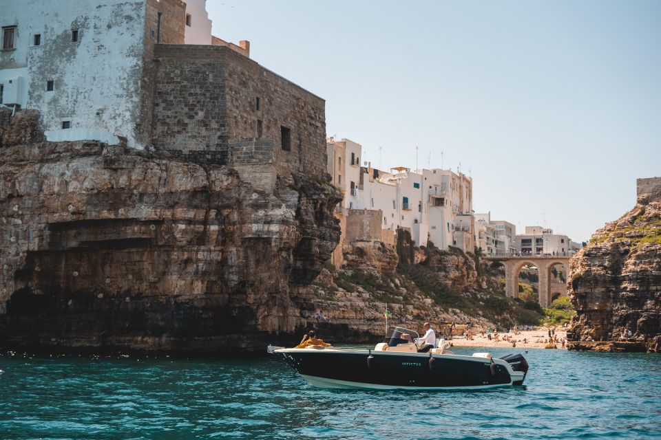 Polignano a Mare: Boat Cruise to Scenic Caves With Prosecco - Exploring the Breathtaking Caves