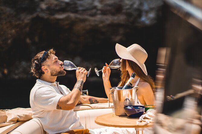 Polignano a Mare: Private Cruise with Champagne 2- hours - FAQ