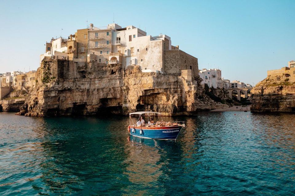 Polignano: Exclusive 2-Hour Boat Ride With Aperitif - Admiring Natural Marine Beauty