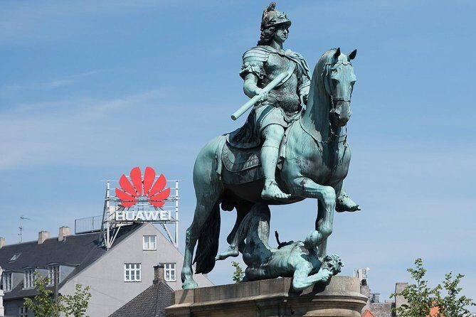 Politically Incorrect Private Hidden Gems Walking Tour - Final Thoughts: Who Will Love This Tour?  