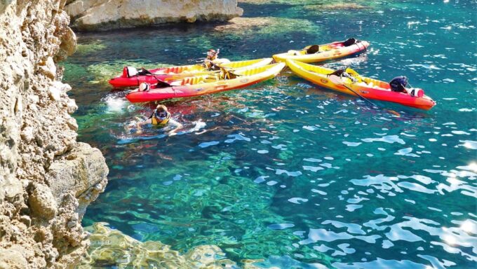 Pollença: Kayak Discovery – Snorkeling and Caves - Explore Reefs, Cliffs, and Caves