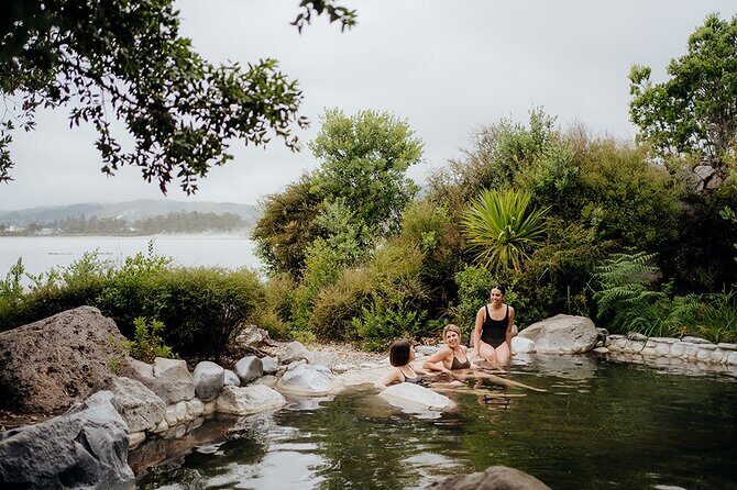 Polynesian Spa Rotorua: Deluxe Lake Spa Hot Spring Bathing - The Sum Up
