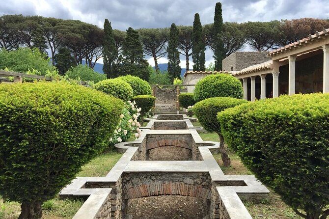 Pompei Private Tour With An Expert Archaeologist Guide - Who Should Consider This Tour?