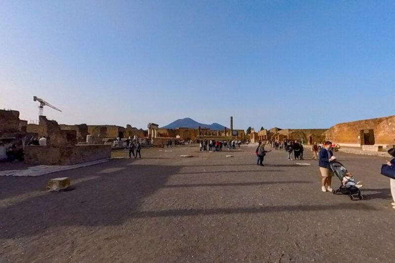 Pompeii: 2 Hours Skip the Line Visit With a Licensed Guide - Key Attractions in Pompeii