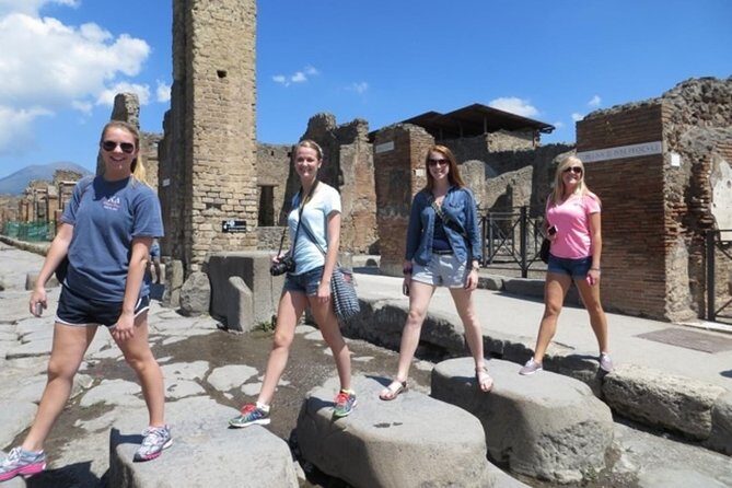 Pompeii, Amalfi and Ravello Day Tour by Private Transport - Frequently Asked Questions