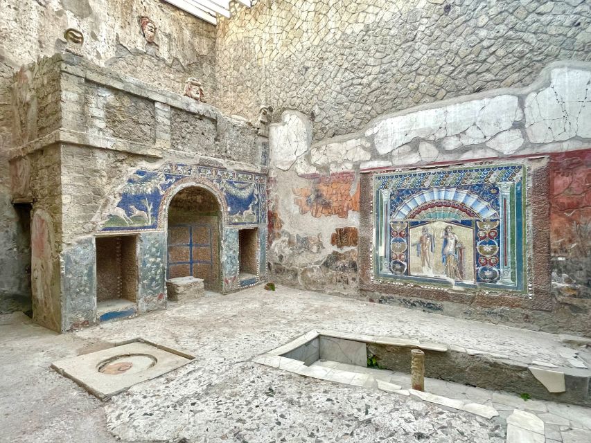 Pompeii and Herculaneum: Guided Tour with an Archaeologist - Value and Practicality