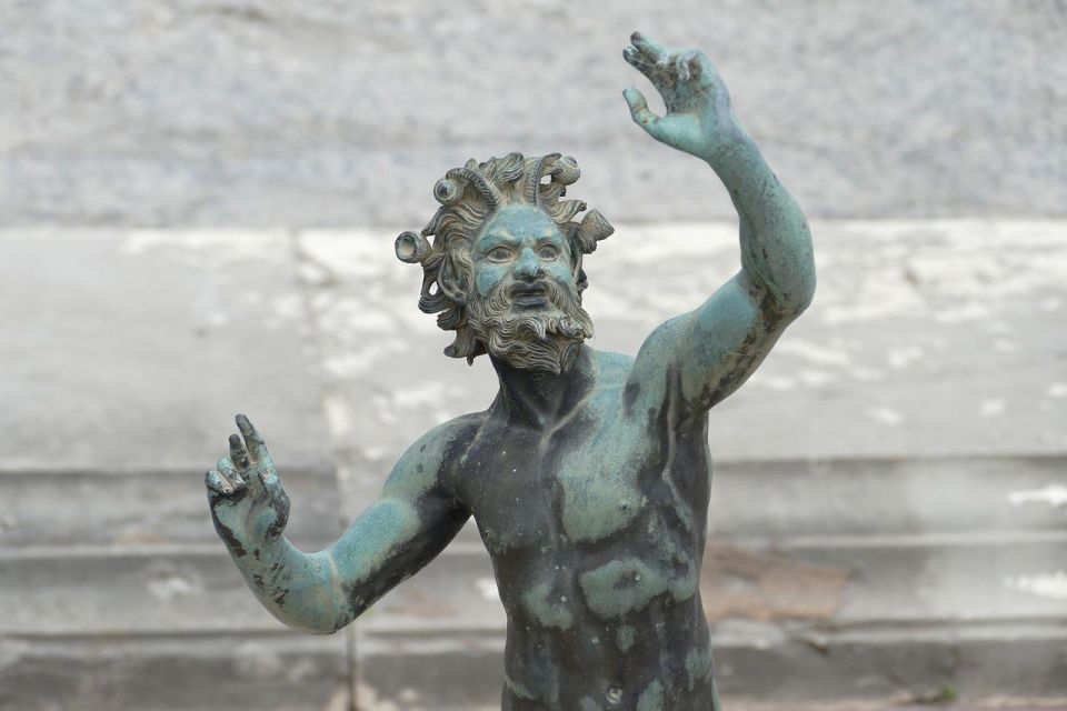 Pompeii and Herculaneum Private 6-Hour Tour From Naples - Herculaneum Exploration
