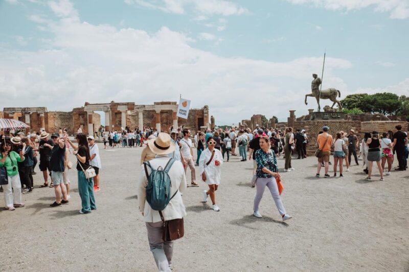 Pompeii and Oplontis: Small Group Tour with an Archaeologist - FAQ