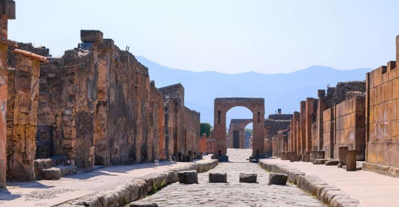 Pompeii: Archaeological Site Entry and Guided Tour - Booking Information