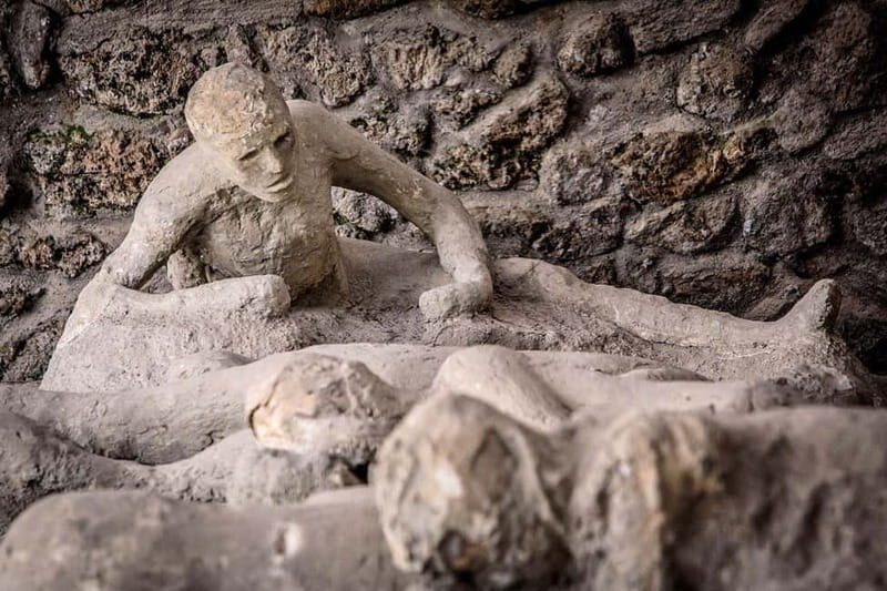 Pompeii: Archeological Tour & Wine Tasting at Mt. Vesuvius - Authenticity and Travel Experience