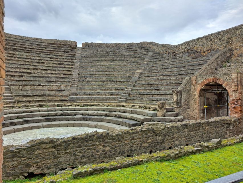 Pompeii: Cooking Class and Guided Tour With an Archaeologist - Inclusions and Booking Details