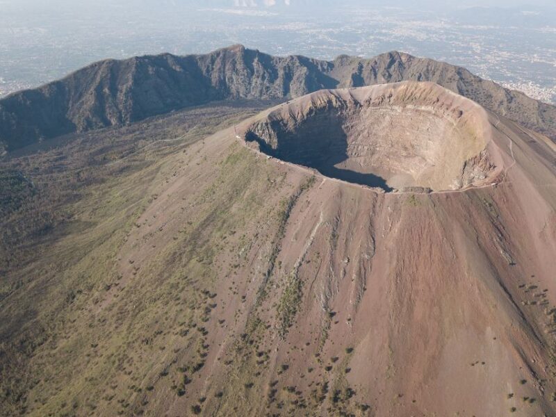 Pompeii: Day Tour of Pompeii and Vesuvius with Bus Transfer - Starting Point and Meeting Arrangements