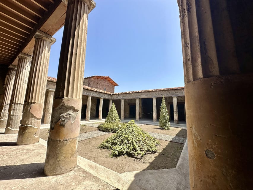 Pompeii Early Entry Tour With Your Archaeologist - Exploring Pompeiis Preserved Wonders