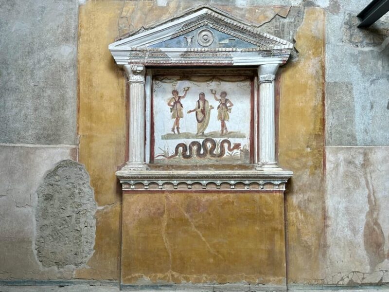 Pompeii From Sorrento: Transfer + Entry Ticket + Guided Tour - Language Options