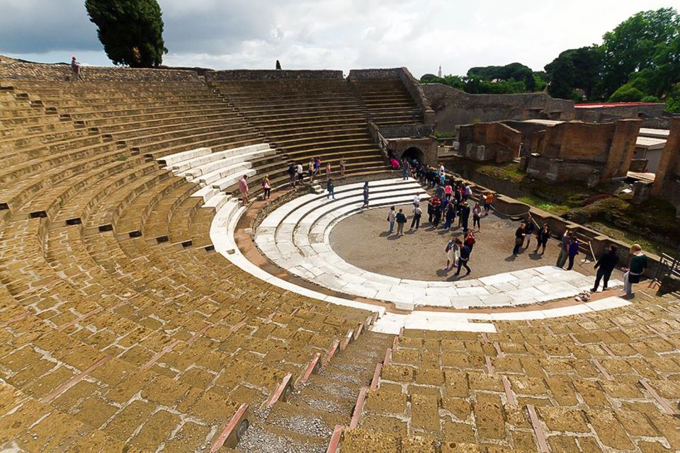 Pompeii: Full Skip-The-Line Tour With Archaeologist Guide - Tips for Your Visit