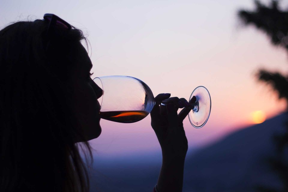 Pompeii: Guided Tour & Wine Tasting at Mt. Vesuvius - Taste Local Vesuvian Wines