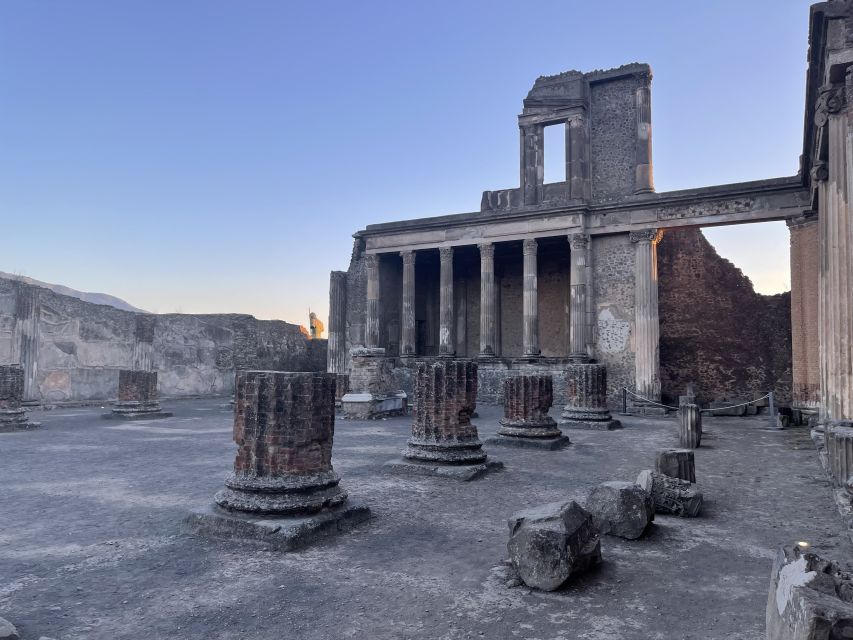 Pompeii: Guided Tour With Skip-The-Line Entry - Key Points