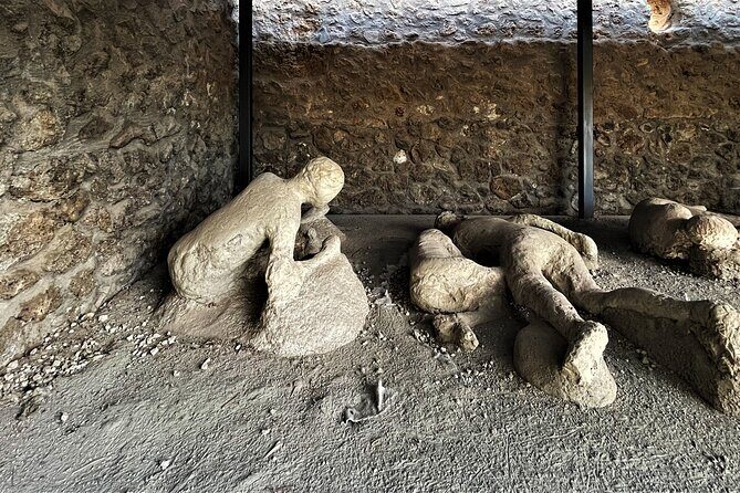 Pompeii Guided Tour with Skip the Line Entry - Practical Details and Tips