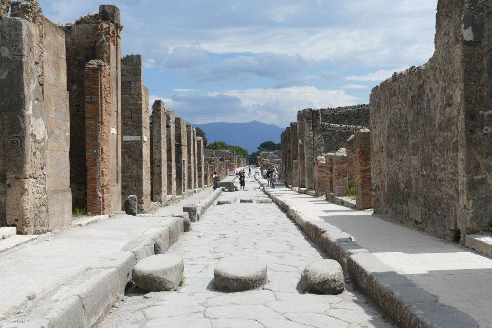 Pompeii Half-Day Tour - Skip the Line Ticket From Sorrento - Itinerary