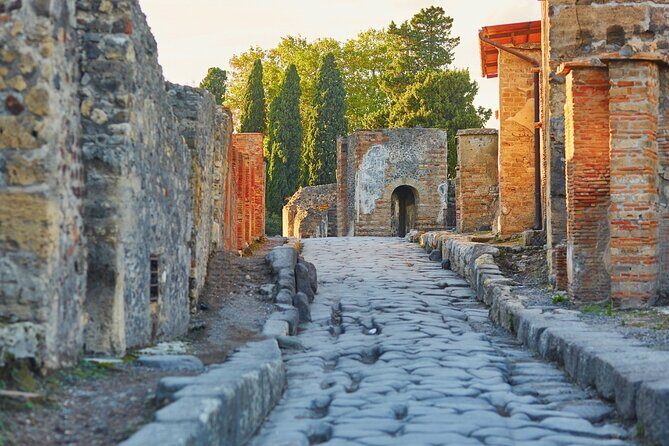 Pompeii, Herculaneum and Mount Vesuvius Private Tour from Naples - The Itinerary Breakdown: What to Expect on Your Day