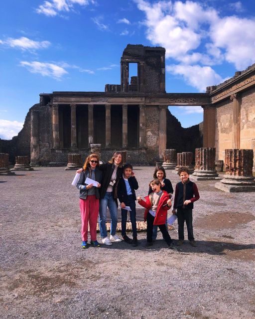Pompeii: Kids and Teens Tour with Archaeologist Guide - Key Points