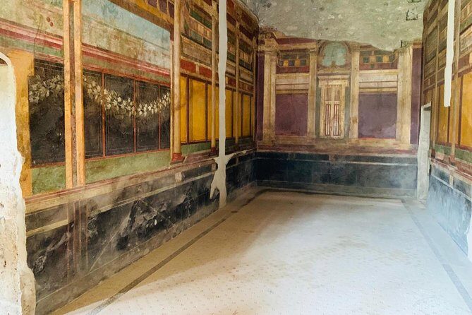 Pompeii Private Tour from Sorrento Entrance fees included - Transportation and Timing