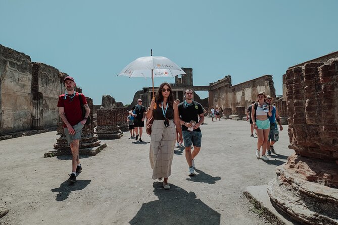 Pompeii Private Tour With an Archaeologist Guide - Meeting and Pickup