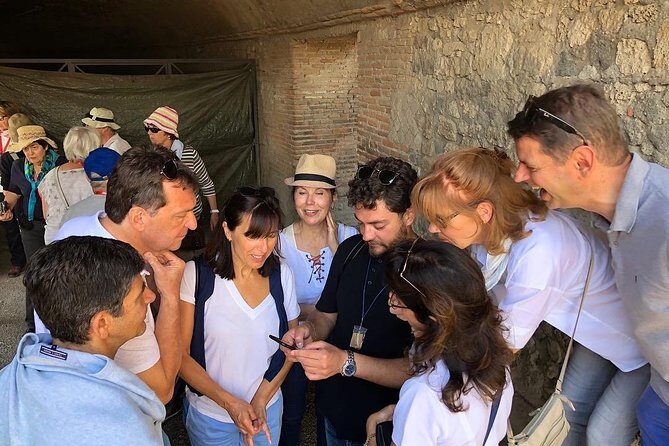 Pompeii Private Tour with Transportation and Archaeologist - FAQs