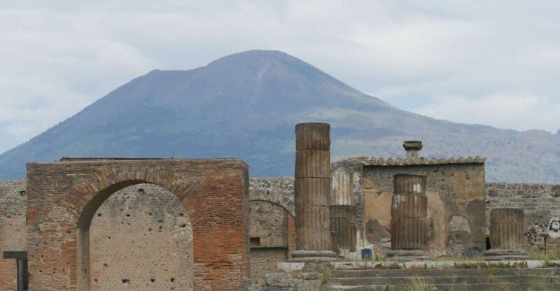 Pompeii: Ruins and Vesuvius Full-Day Guided Combo Tour - An Overview of the Tour