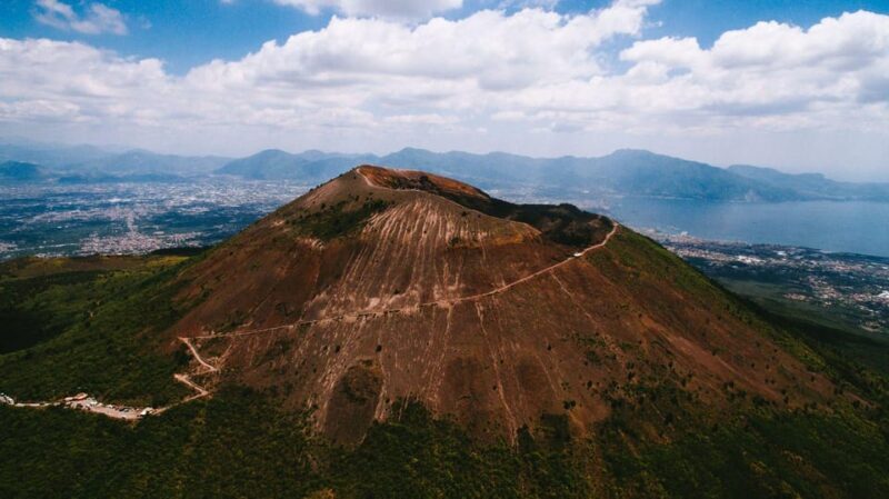 Pompeii Ruins & Vesuvius Full-Day Tour from Pompeii - Key Points