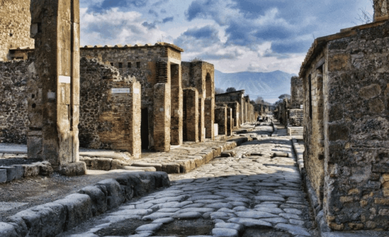 Pompeii: Skip-The-Line Entry Ticket With Audio Guide or Tour - Highlights and Points of Interest