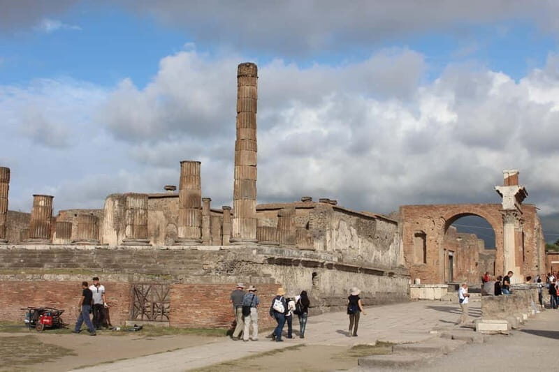 Pompeii: Skip-the-Line Guided Archaeological Discovery Tour - Who Should Book This Tour?