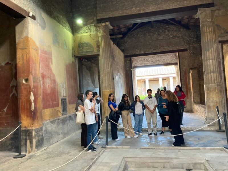 Pompeii: Skip-the-Line Private Tour with Archaeologist Guide - Key Points