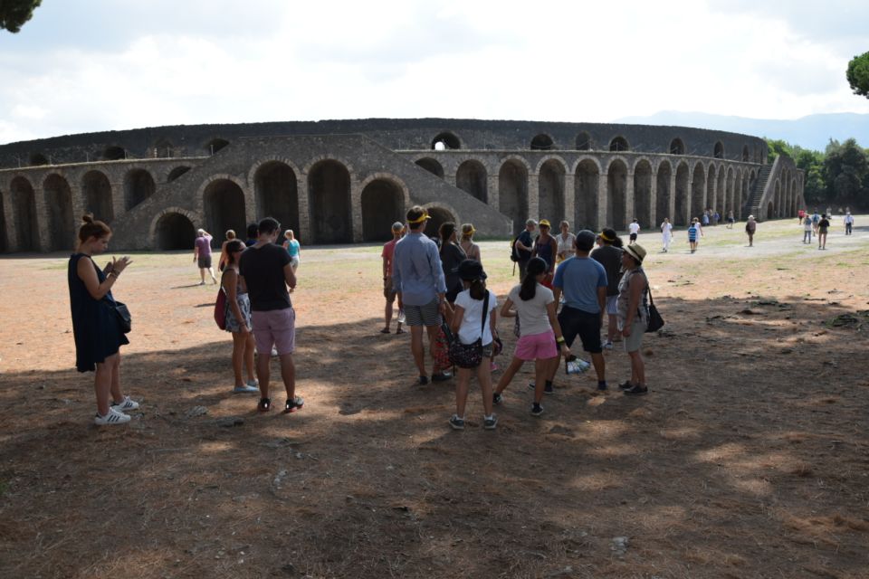 Pompeii Skip-The-Line Tour With Expert Archeological Guide - Meeting and Transportation Details