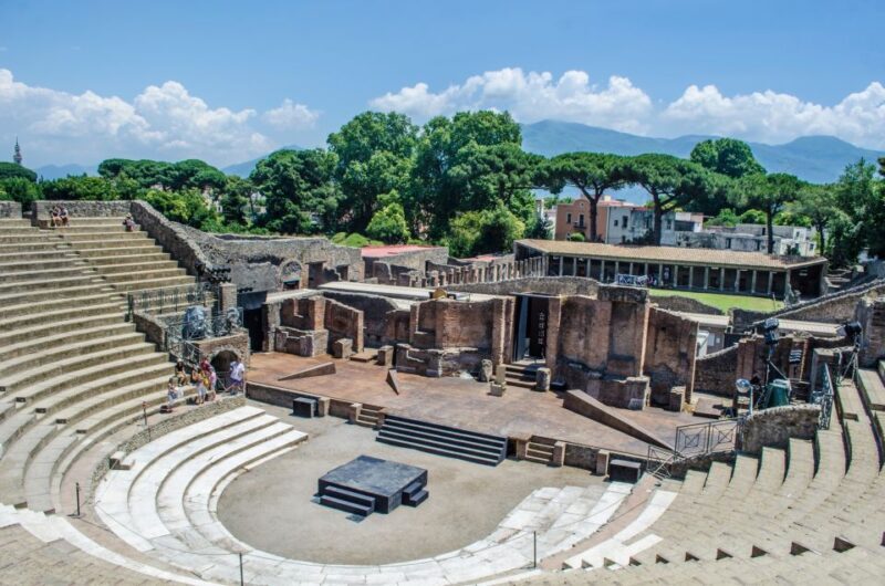 Pompeii: Small Group Guided Tour and Skip-the-Line Ticket - Key Points