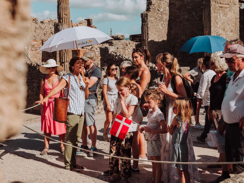Pompeii: Small-Group Tour of Pompeii and Herculaneum - Exploring Pompeiis Ruins
