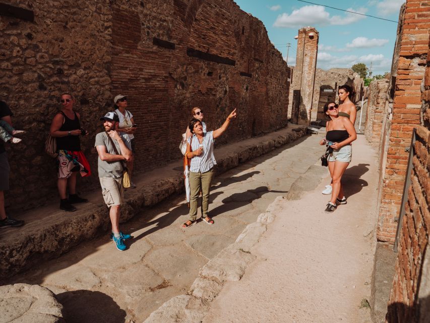 Pompeii: Small-Group Tour of Pompeii and Herculaneum - Highlights of the Experience