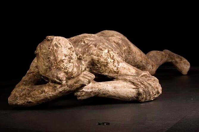 Pompeii small group tour with skip-the-line entrance included - Why This Tour Is a Great Choice