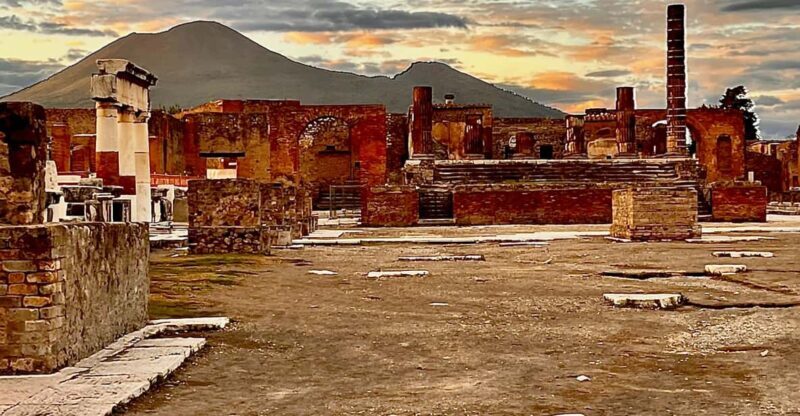 Pompeii sunset Tour: a visit away from the crowds - Key Points
