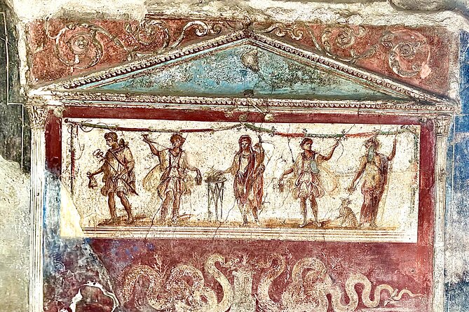 Pompeii Tour of 2 Hours and 30 Minutes With Archaeological Guide - Tour Duration and Schedule
