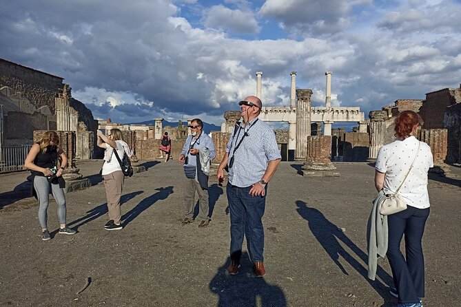 Pompeii: Walking Tour With 3D Glasses and With Entrance Ticket - Booking and Cancellation Details