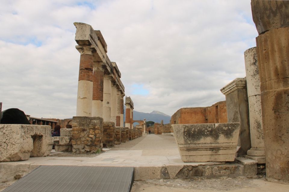 Pompeii Wheelchair Accessible Private Tour - Booking Information
