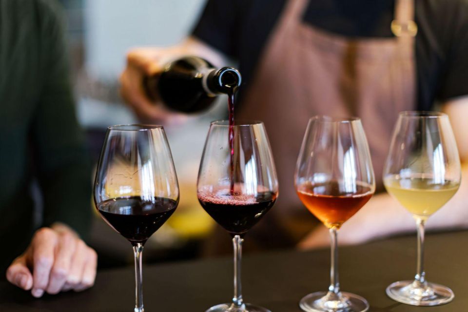 Pompeii With Full Lunch in a Winery - Winery Experience