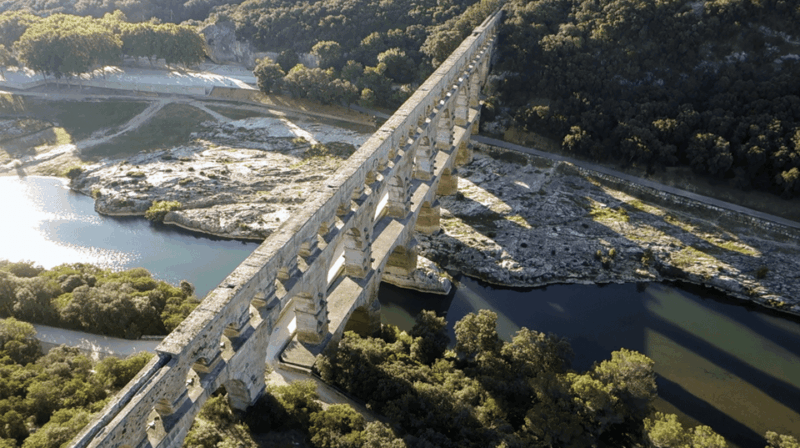 Pont Du Gard: Private Guided Tour - Pricing and Booking