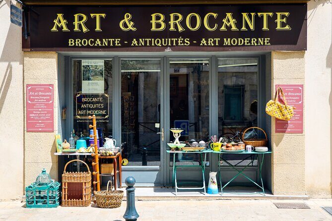 Pont du Gard to Villeneuve Les Avignon & Châteauneuf du Pape wine private tour - Introduction