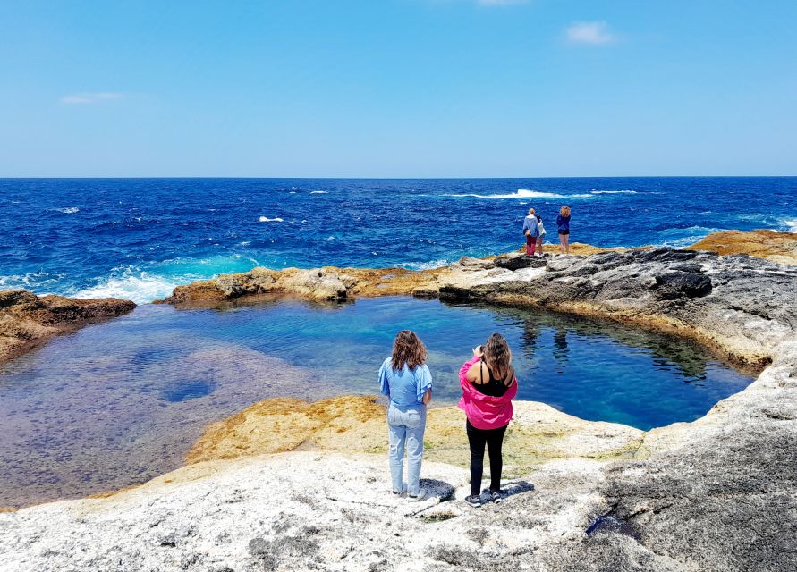 Ponta Delgada: 2-Day West & East Island Volcanoes Tour - Clothing and Sunscreen