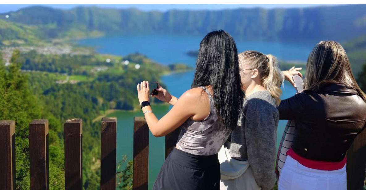 Ponta Delgada Cruise Port: The Blue & Green Lake Tour - Key Points